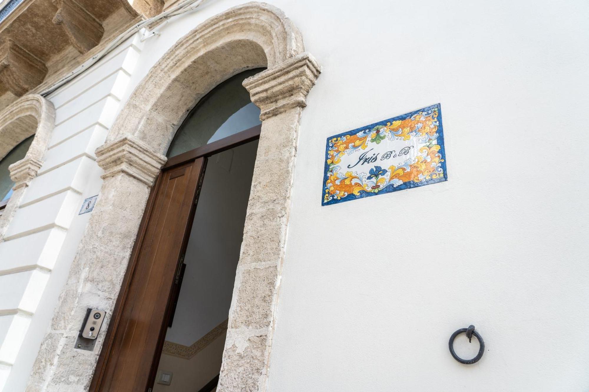 B&B Iris Laterza Exterior foto